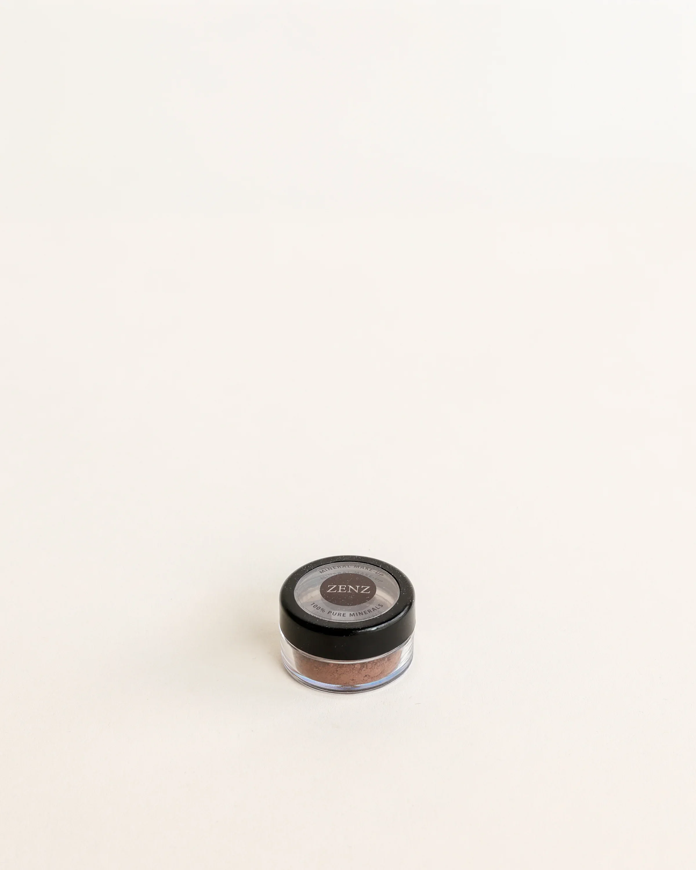 Mineral Eyeshadow Daisy no. 56, kanel