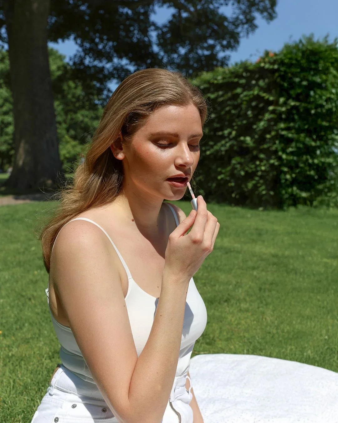 Natural Lipgloss Sofie no. 74, hudfarvet - Image 3